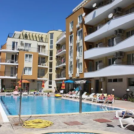 מלון דירות Sb In Blue Marine Complex סאני ביץ'