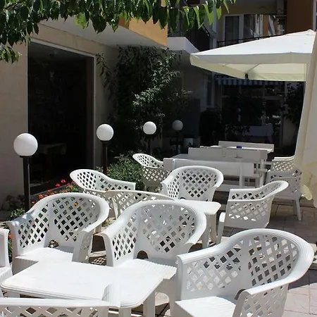Sb In Blue Marine Complex 3* סאני ביץ'